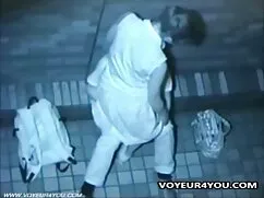 Buco del culo vicino ...