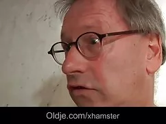 Angelo bianco sogna  ...